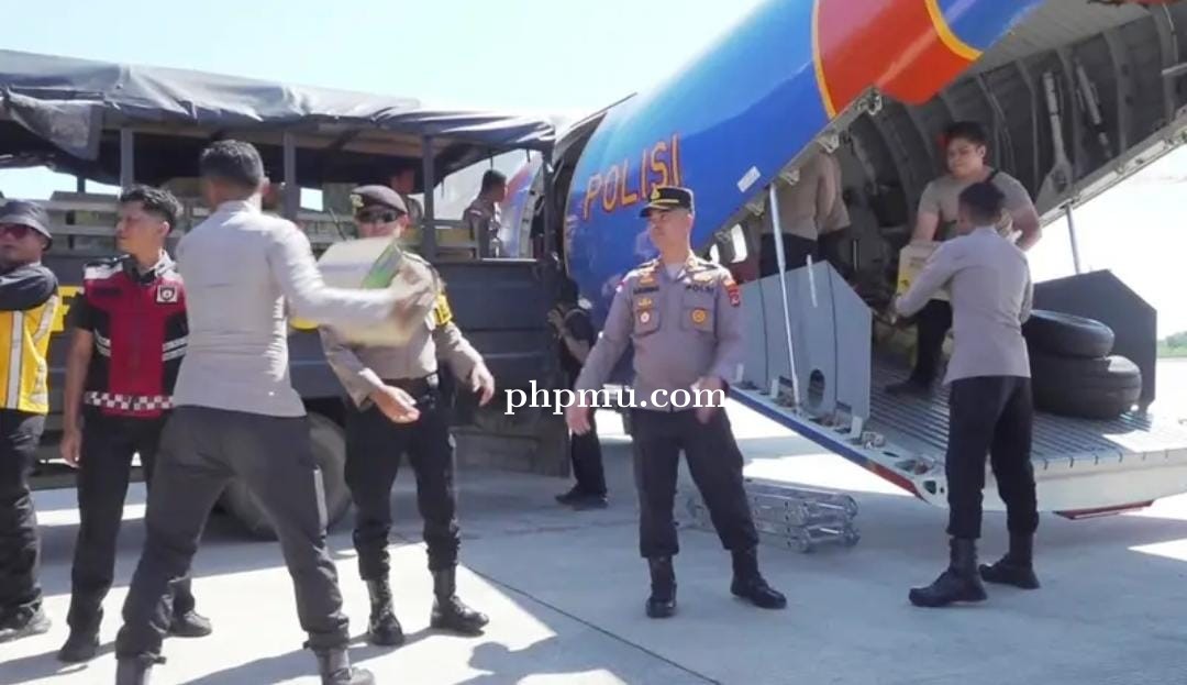 Sentuhan Kasih Kapolri untuk Warga Terdampak Gempa Flores: Bantuan Logistik Tiba Di Labuan Bajo